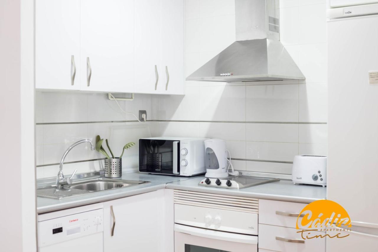 Apartamento Caleta - Free Parking By Cadiz Time Eksteriør billede